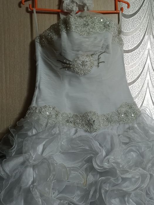 Продам свадебное платье