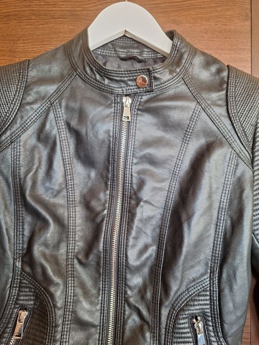 Дамско кожено яке размер S
