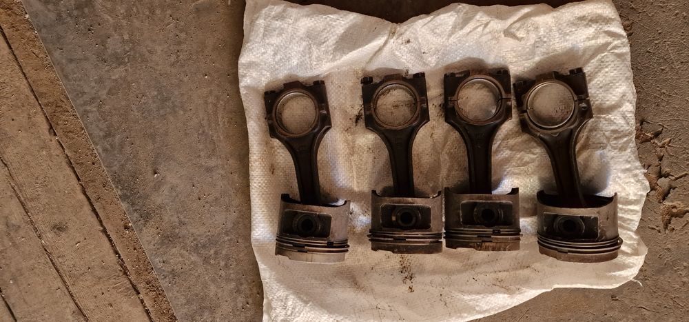 Запчасти на Опель рекорд