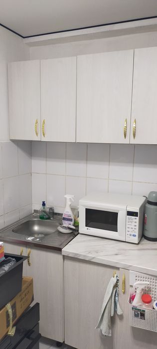 Мебель кухни светлая