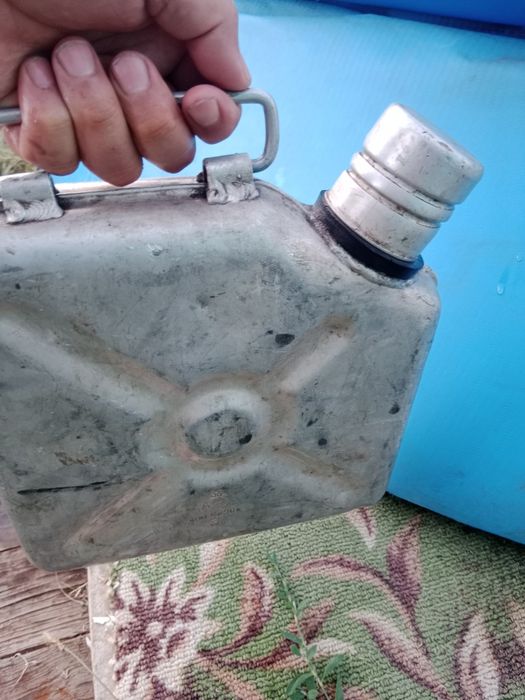Канистра алюминиевая