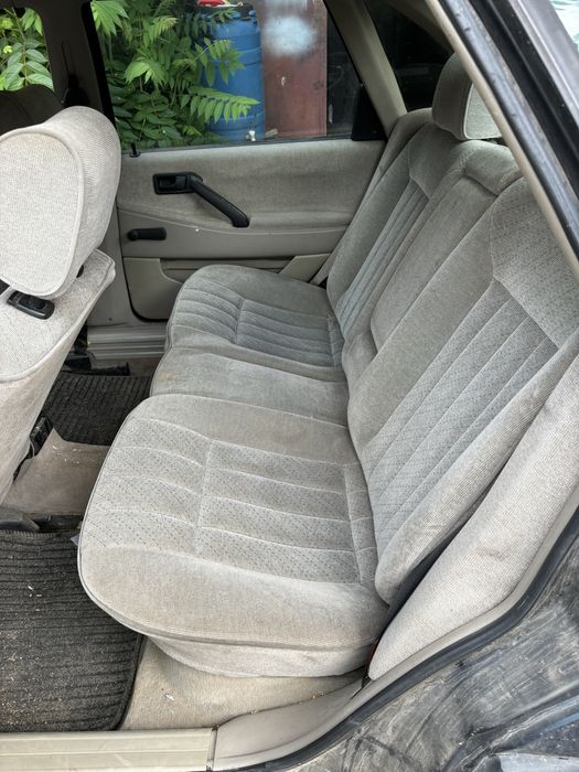 Фолксваген пасат 2 1.6 бензин на части.