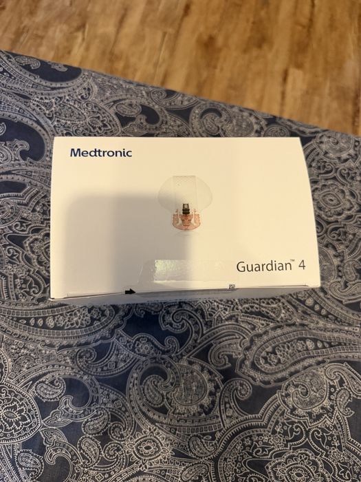 Cutie senzori Guardian 4 Medtronic -Glicemie