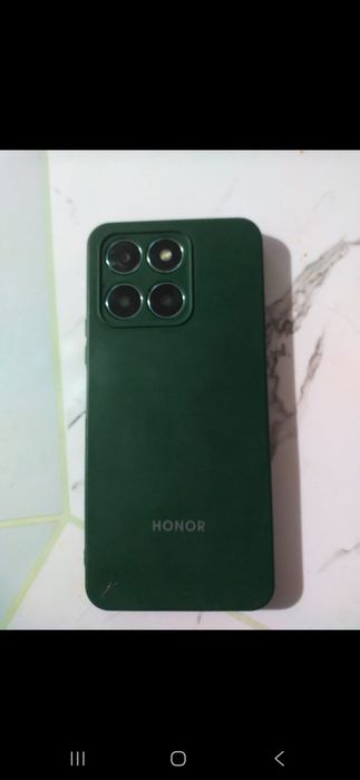 Honor 128гб сатылады.