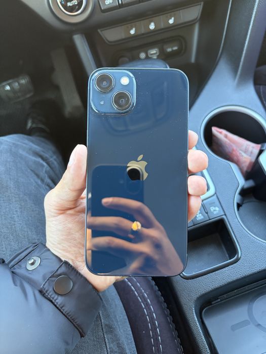 Айфон 13 256gb!!