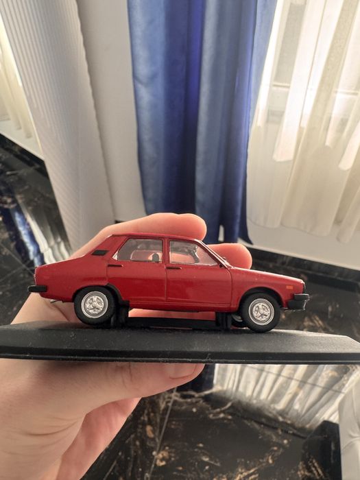 Macheta Dacia 1310 1:43 DeAgostini Sigilata 100%
