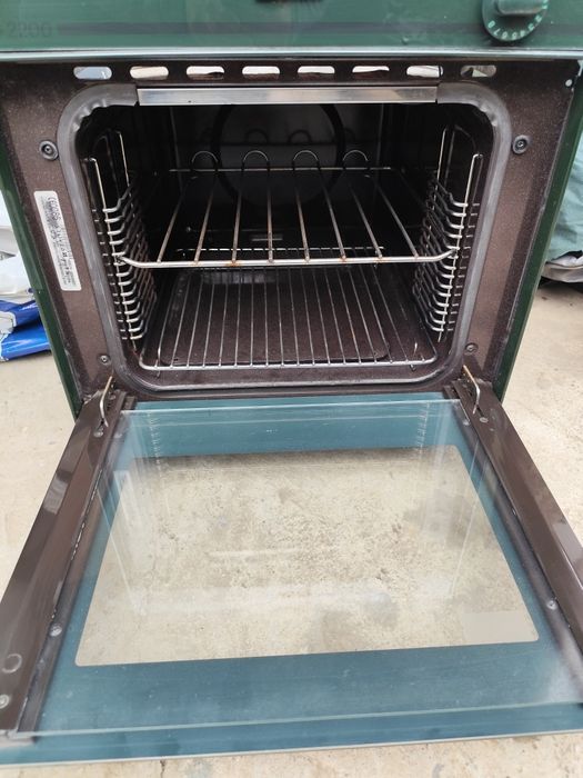 Хладилник,фурна и форселт