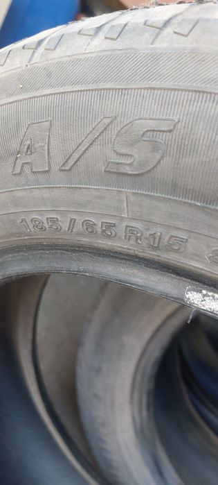 Продам шины размер 185/65/r 15