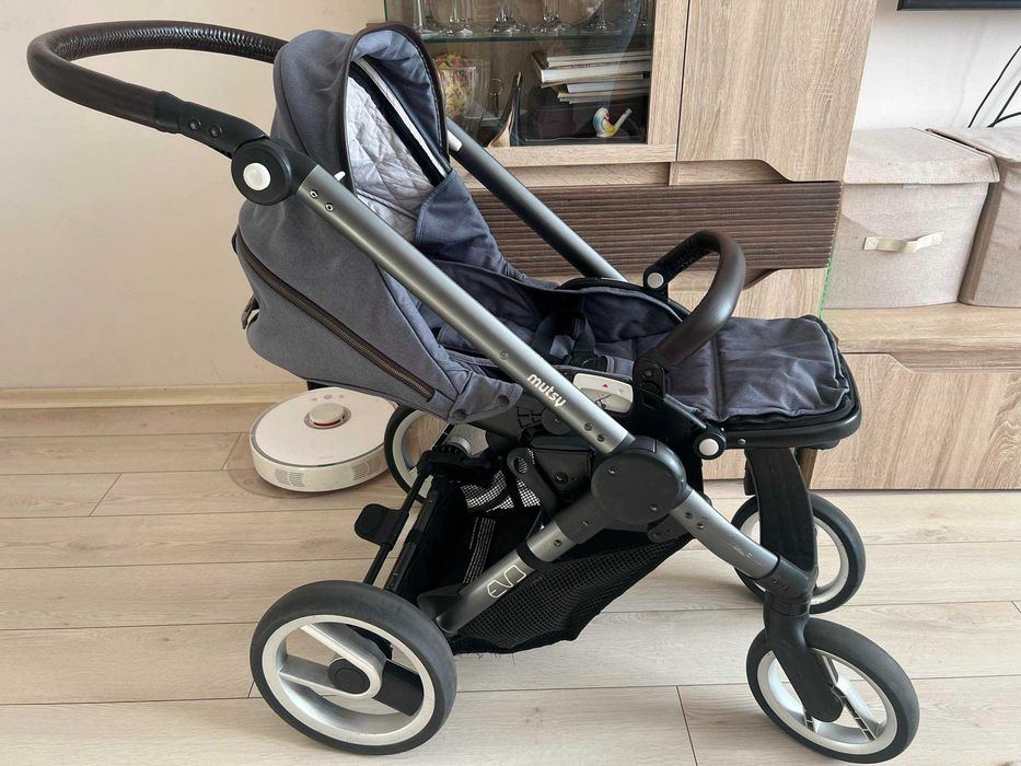 Детска количка Mutsy EVO industrial gray СПЕШНО