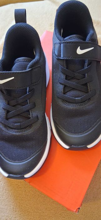 Оригинални маратонки Nike