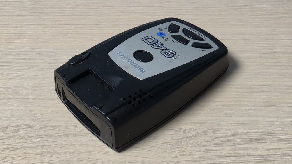 Detector de radar Beltronics Vector 940