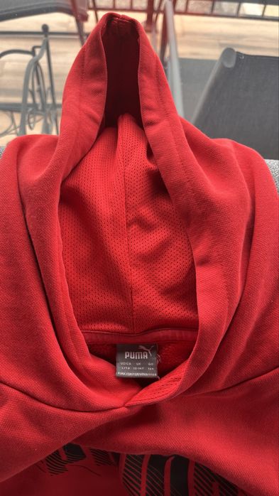 Червено худи на Puma