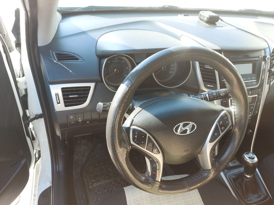 Hyundai i30 1,6 crdi