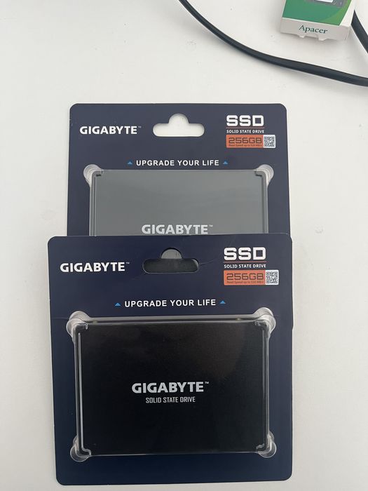 ССД ДИСК Gigabyte 256 2,5