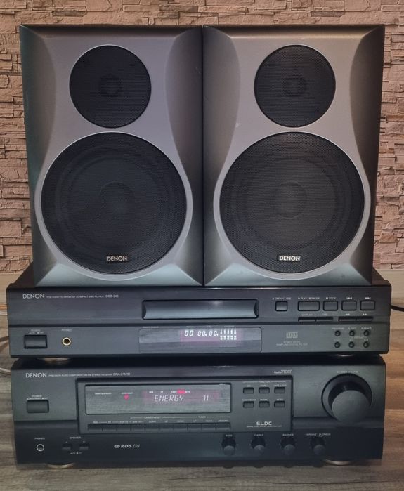 система Denon, състояща се от CD плейър DCD-345, усилвател UPA-F07 и т