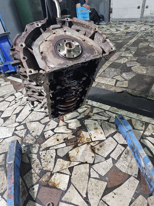 Заряженный блок 4.7 2uz