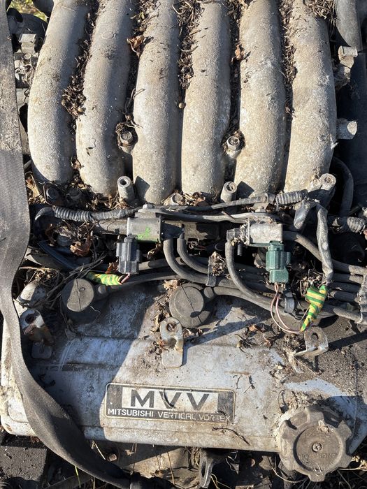 Продам двиготель митсубиши деамонд 2,5MVV