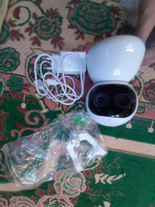 Продам домашний камеру вай фай