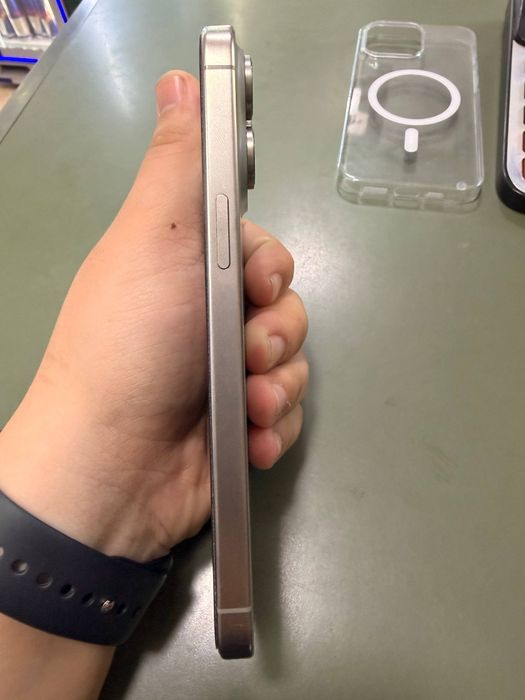 iphone 15 pro max ayfon