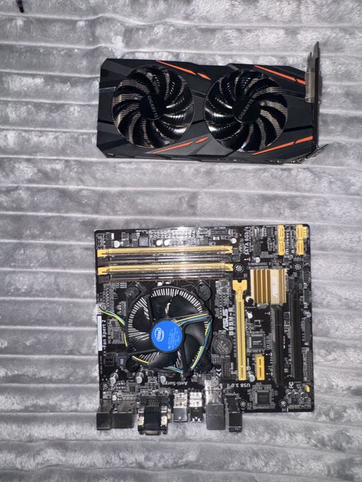 Placa de baza intel.