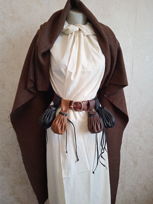 Кесия Пунгия от естествена кожа