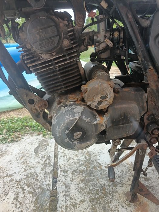 Vând motocicleta kymico 125r 4t