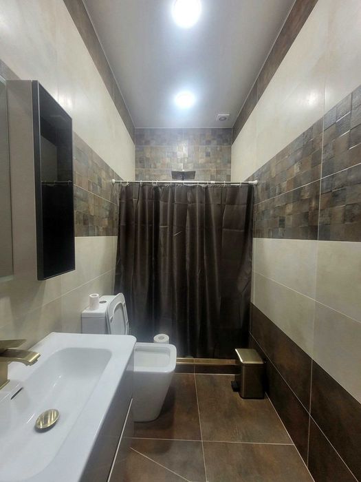 Евро Ховли сотилади