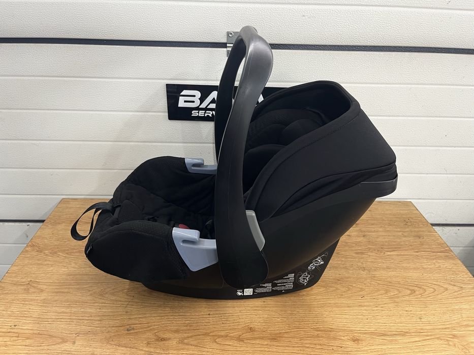 Бебешко кошче за кола Recaro