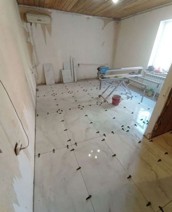 Кафельщик Уклатка плитки