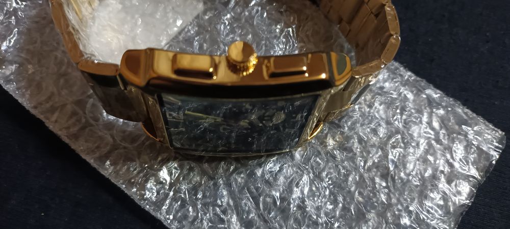 Ceas barbatesc 2023 nou