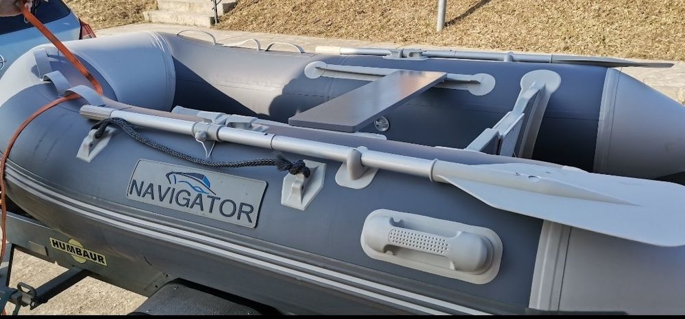 Vand Barca Navigator in stare perfecta