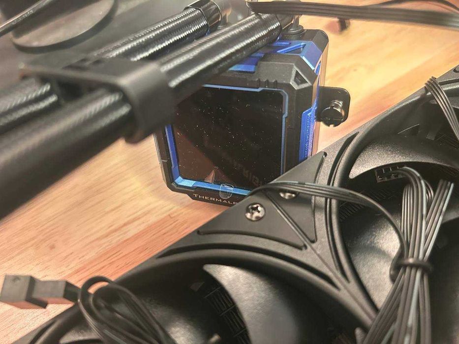 Cooler AIO Thermalright Frozen Warframe 360 Black Pro | LCD