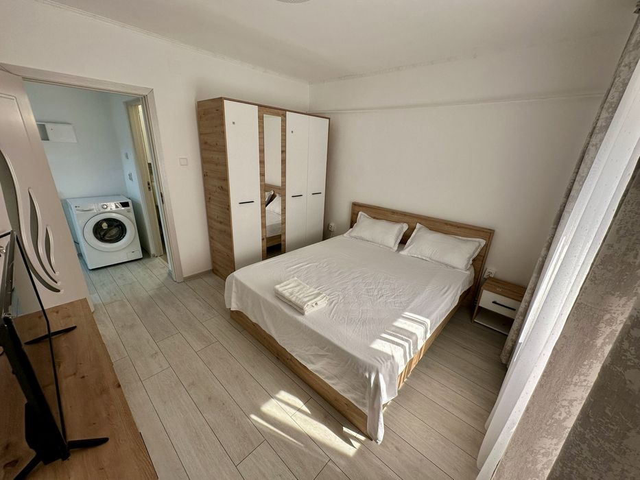 Inchiriez apartament in regim hotelier!!