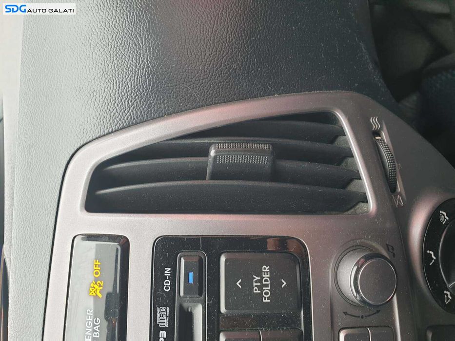 Grila Gura Grile Guri Aerisire Ventilatie Bord Central Dreapta Hyundai I20 PB 2008 - 2014 [Q1918]