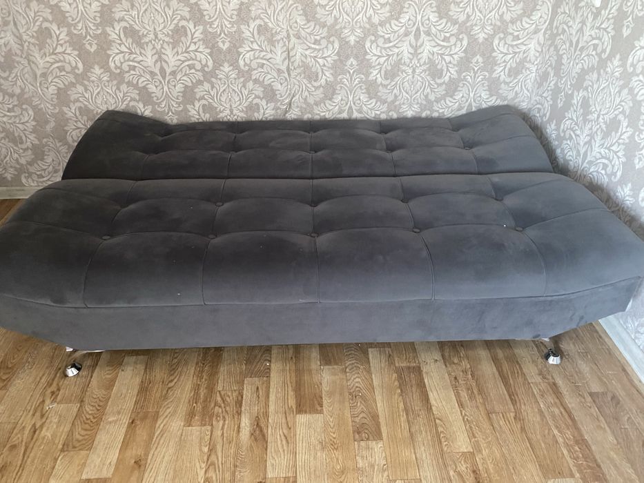 Диван 1,8 для дитей очень одобень