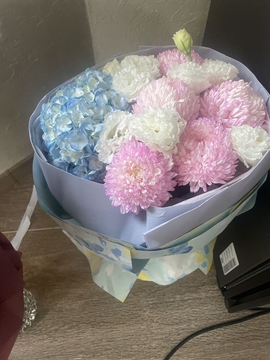 Цветы свежие, 2.500