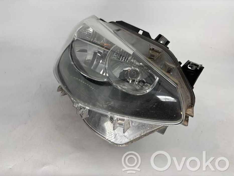 Far stanga-dreapta Bmw Seria 1 an 2012