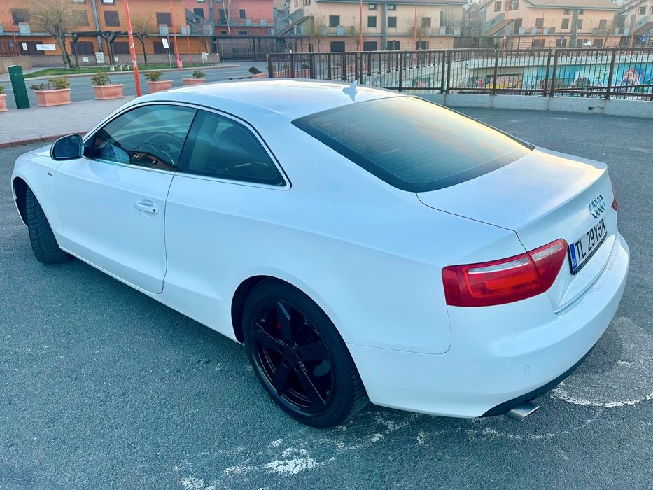 Vand Audi A5 coupe 2.7 dissel Automat