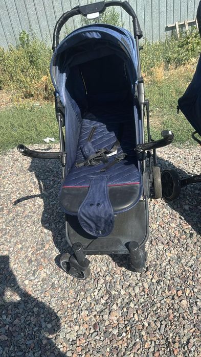 Каляска манеж в хорошем состоянии