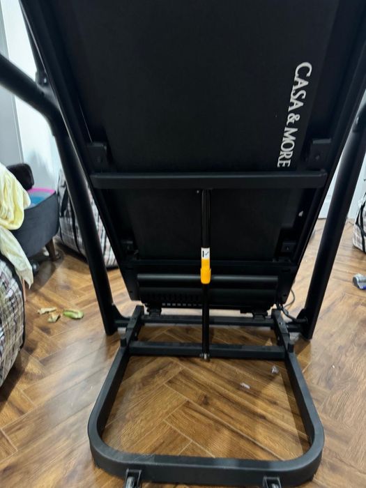 Продам беговую дорожку
