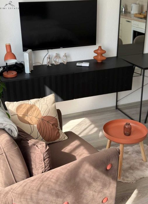 Дава се под наем Двустаен апартамент в София, Изгрев - 64 кв.м за 499 € - Снимка #3