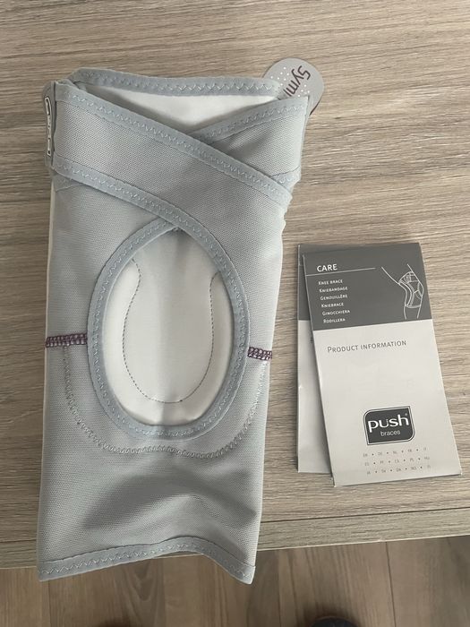 Наколенка care Knee Brace - нова