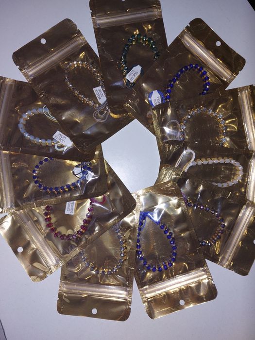 Цветная нить с золотом  585 пробы