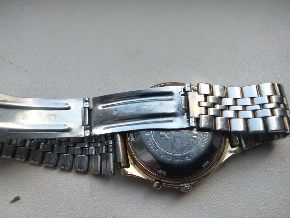 Продам часы Ориент оригинал