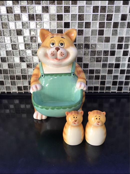 Конфетница новая