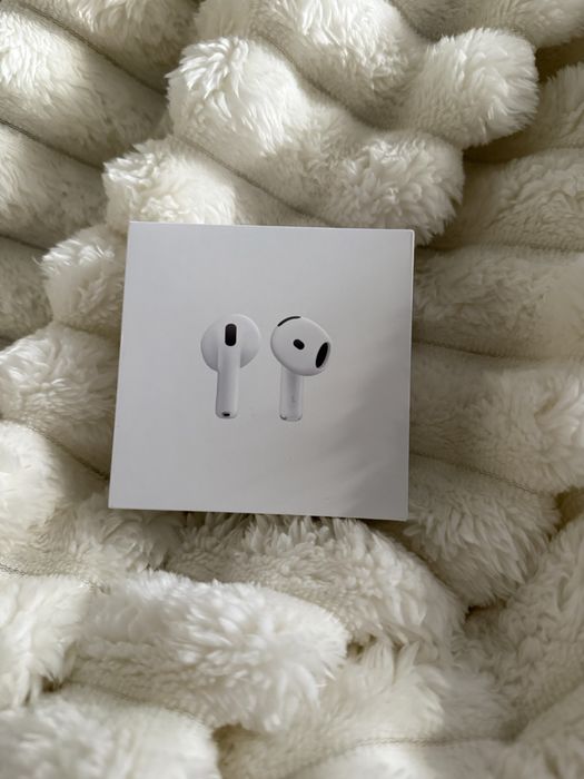 Нови Airpods 4(без ANC)