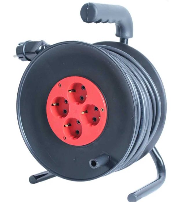 Удлинитель на катушке