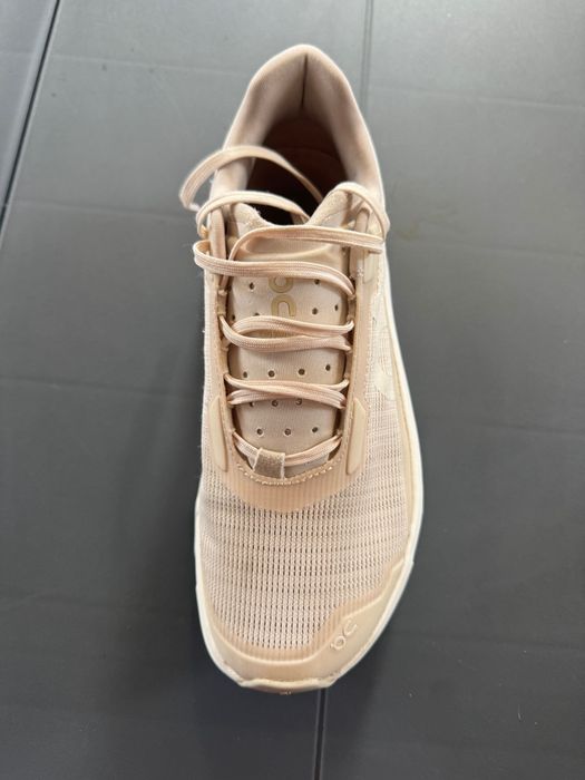 Running shoes, marca On Cloud, marimea 38,5