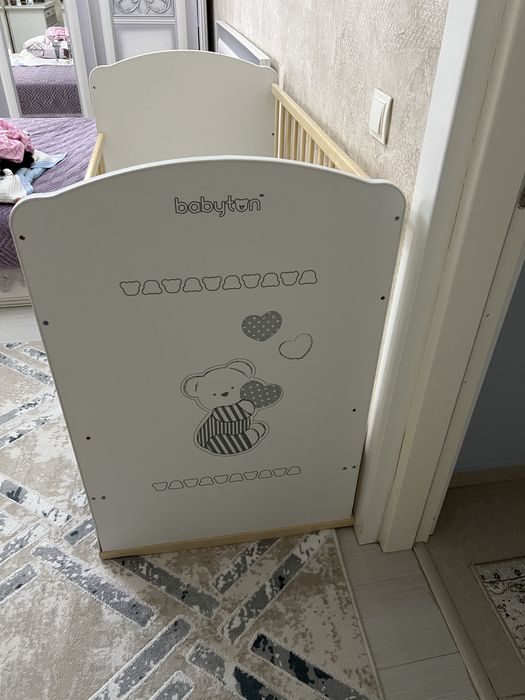 Детская кроватка