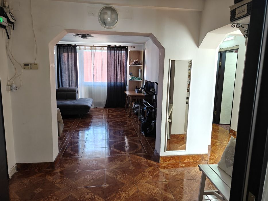Apartament 3 camere B-dul Cloșca